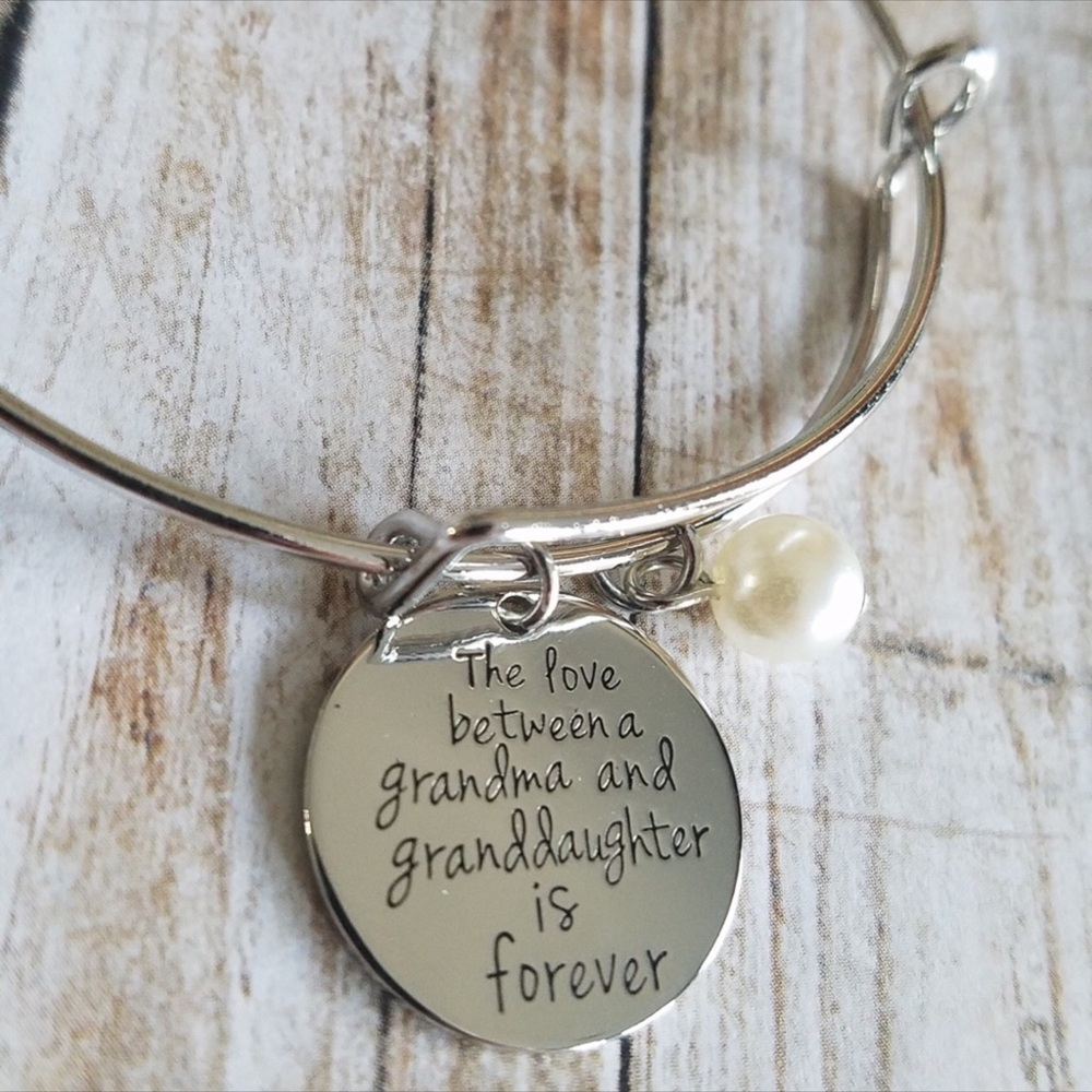 GRANDMA & GRANDDAUGHTER bracelet